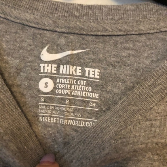 University of Oregon long sleeve - Picture 3 of 3